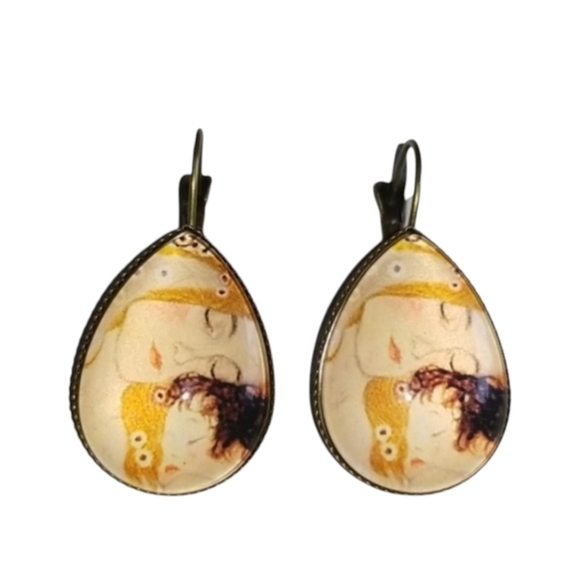 Handcrafted Mother & Child Earrings - Picture 1 of 4